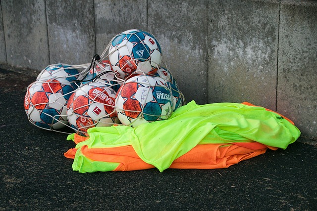 他的出手空 他的出手空